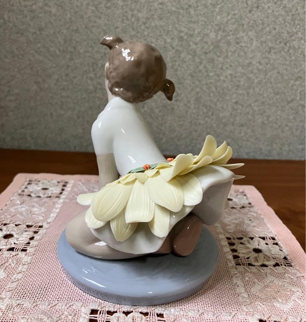 ★VV★ リヤドロ　バレエ　女の子2体　少女　子供　お花のスカート