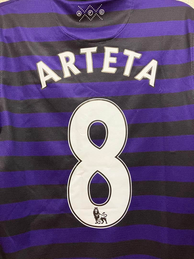 ミケルアルテタ アーセナル ユニフォーム