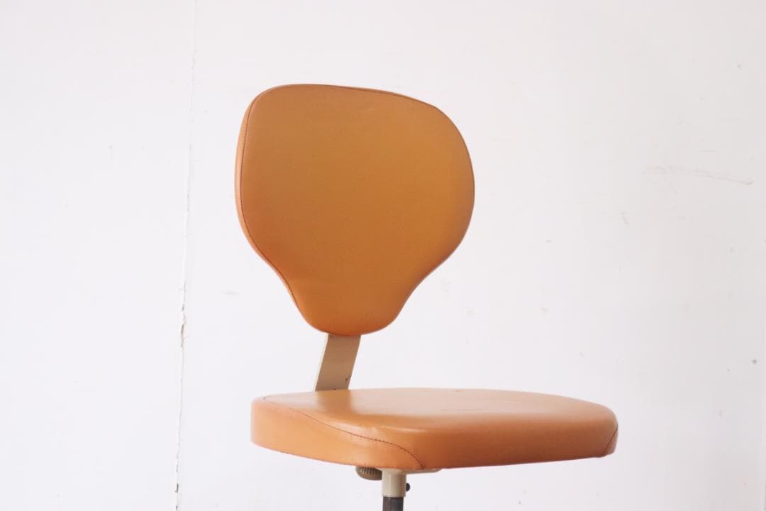 レトロ オカムラ デスクチェア 学習椅子 回転 昇降 リクライニング レザー