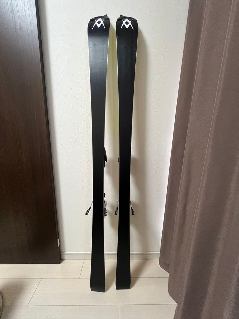 VOlKl スキー板