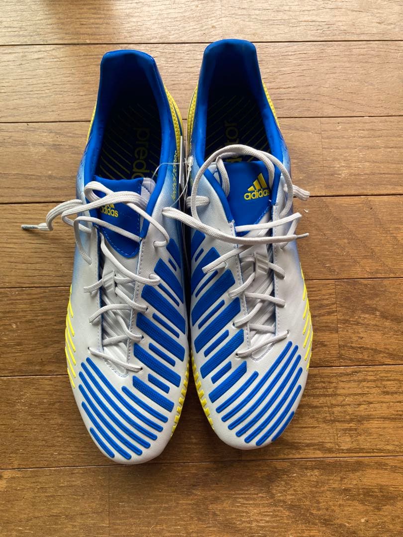 adidas Predator サッカーシューズ ホワイト/ブルー/イエロー