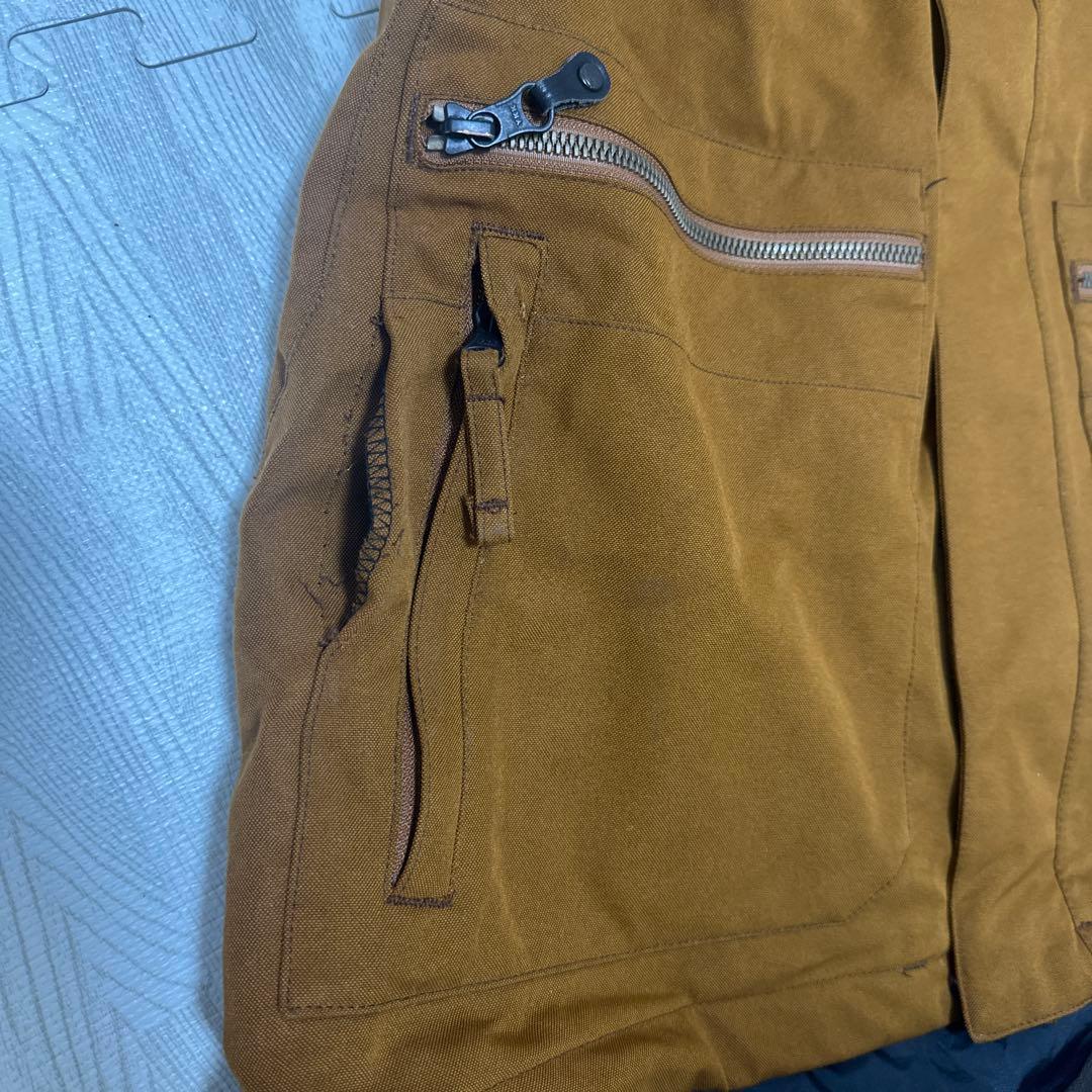限定SALE⭐︎売り切り！早い者勝ち⭐︎VOLCOM⭐︎スノーウェア上下セット！